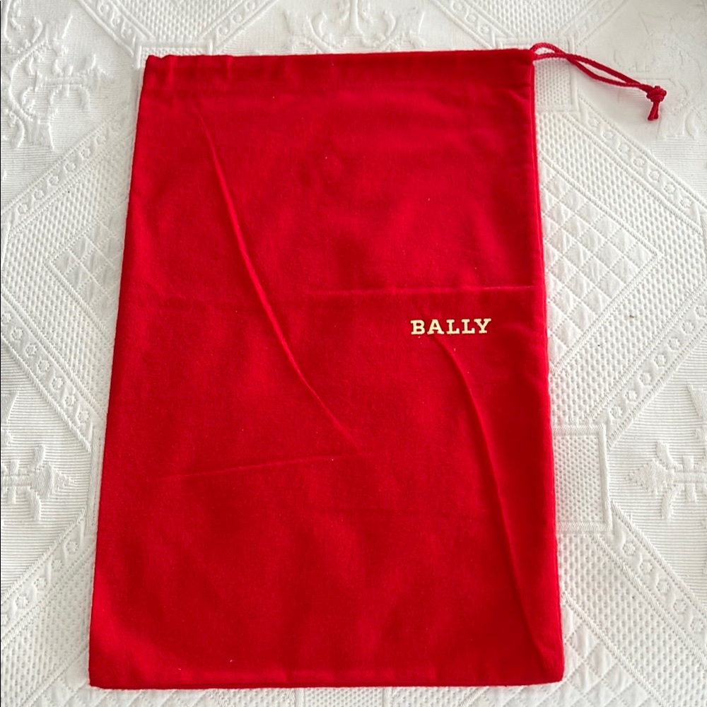BRAND NEW SOFT RED FLANNEL BALLY SHOE BAG